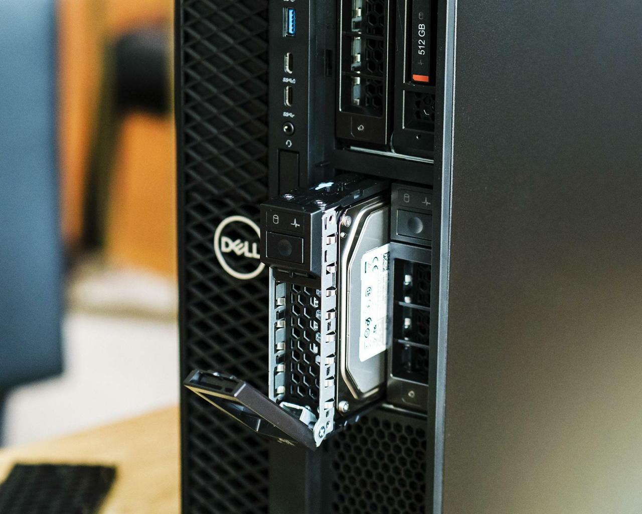 Dell Workstation With a Hot Swappable Hard Drive